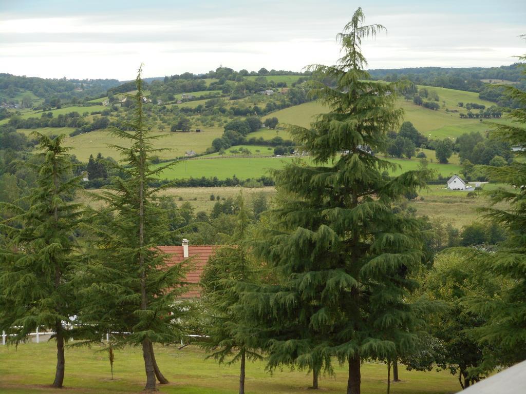 Gadeyne Nathalie Le Chalet De Malvoue Bed & Breakfast Vimoutiers Exterior photo